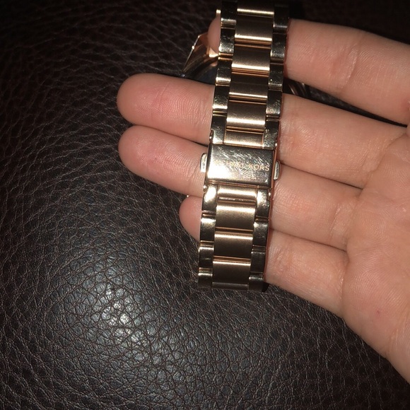 Mk smartwatch. - Picture 3 of 3